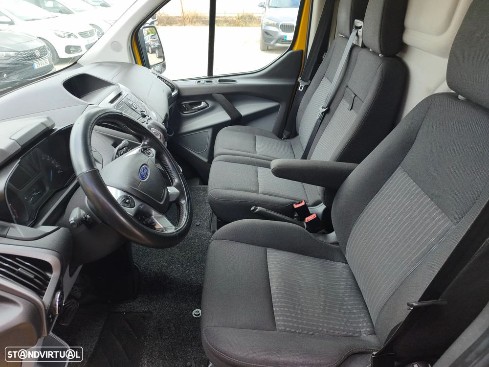 Ford Transit Custom 2.0 TDCI 130CV CX. AUTOMÁTICA - 11