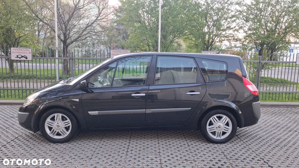 Renault Grand Scenic - 4