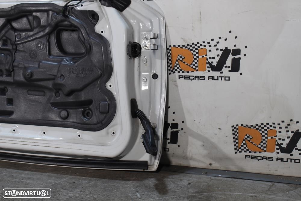 Porta Esquerda Bmw 1 Coupé (E82)  41515A2a377 / Frente Condutor Serie - 7