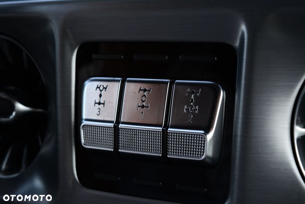 Mercedes-Benz Klasa G - 32