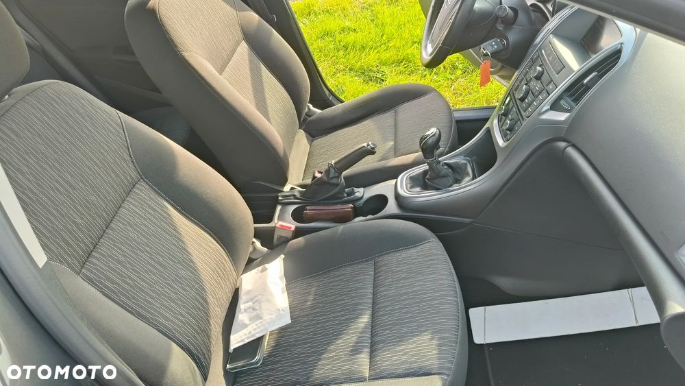 Opel Astra - 17