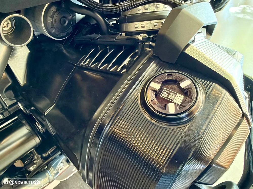 BMW R 1250 GS ULTIMATE EDITION (Série Limitada a 2100 unidades) - 13