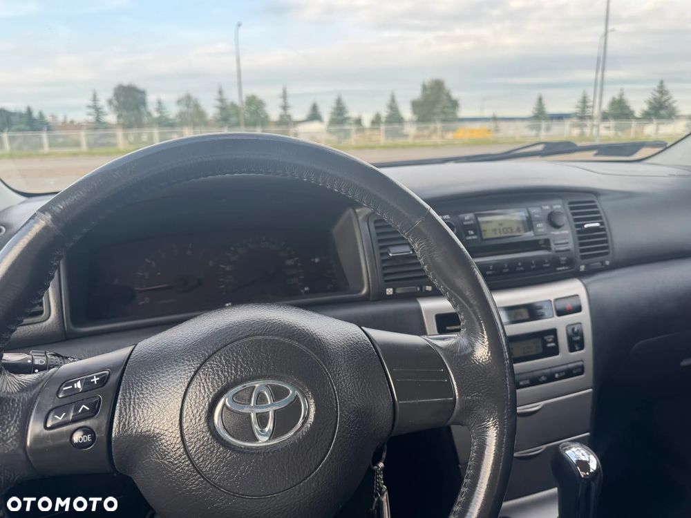 Toyota Corolla 1.6 VVT-i Prestige - 11