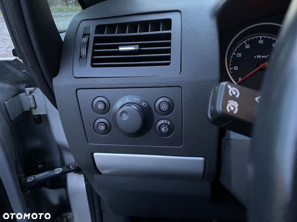 Opel Zafira Tourer 1.8 Edition - 17