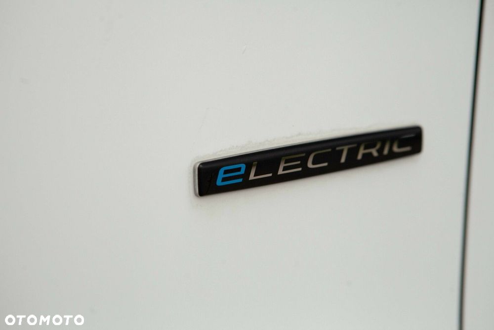 Mercedes-Benz eSprinter - 12