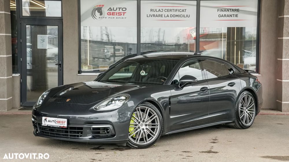 Porsche Panamera 4 E-Hybrid - 2
