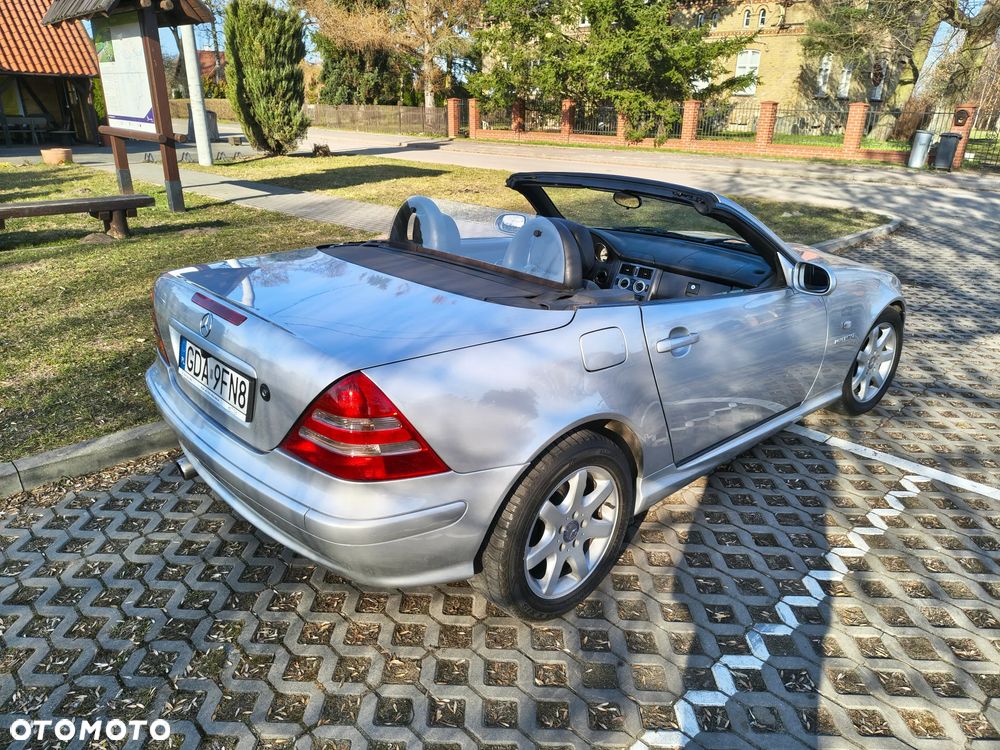 Mercedes-Benz SLK - 8