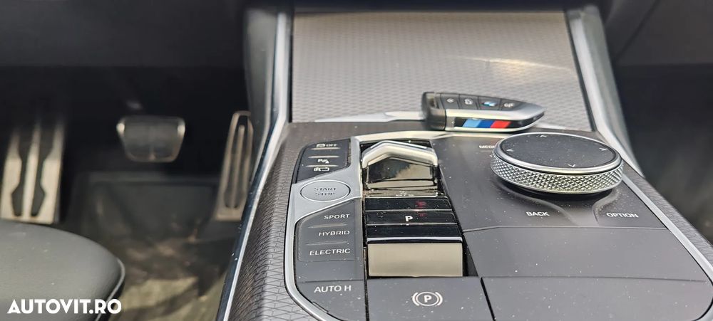 BMW Seria 3 330e xDrive Aut. M Sport - 8