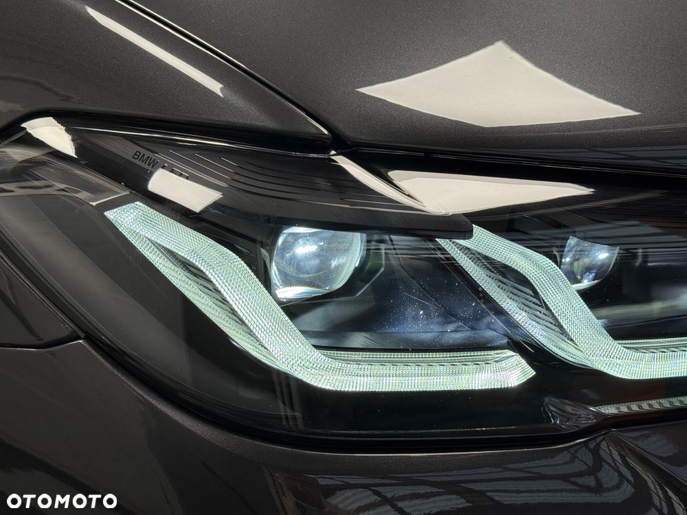 BMW Seria 5 520d M Sport sport - 25