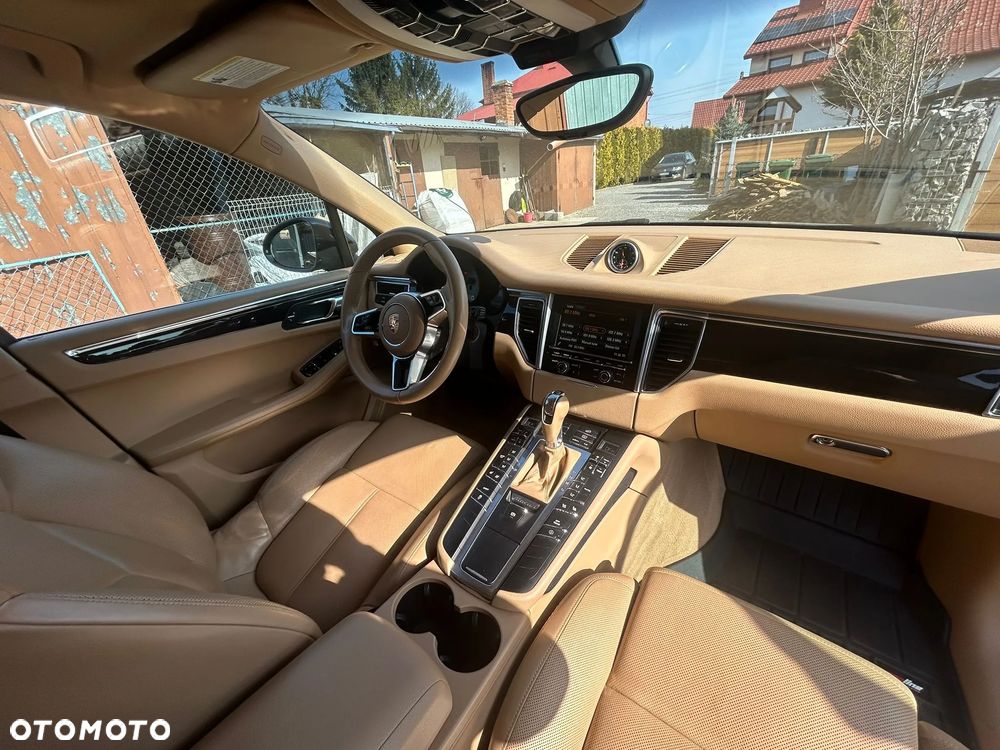 Porsche Macan S - 6