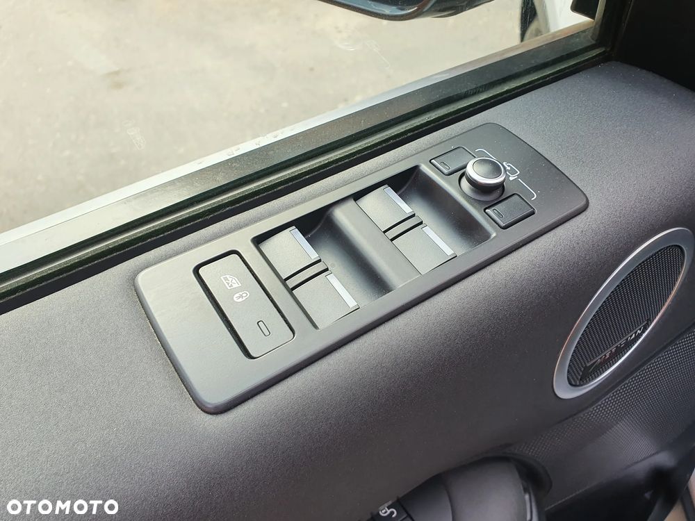 Land Rover Discovery 2.0 SD4 HSE Luxury - 19
