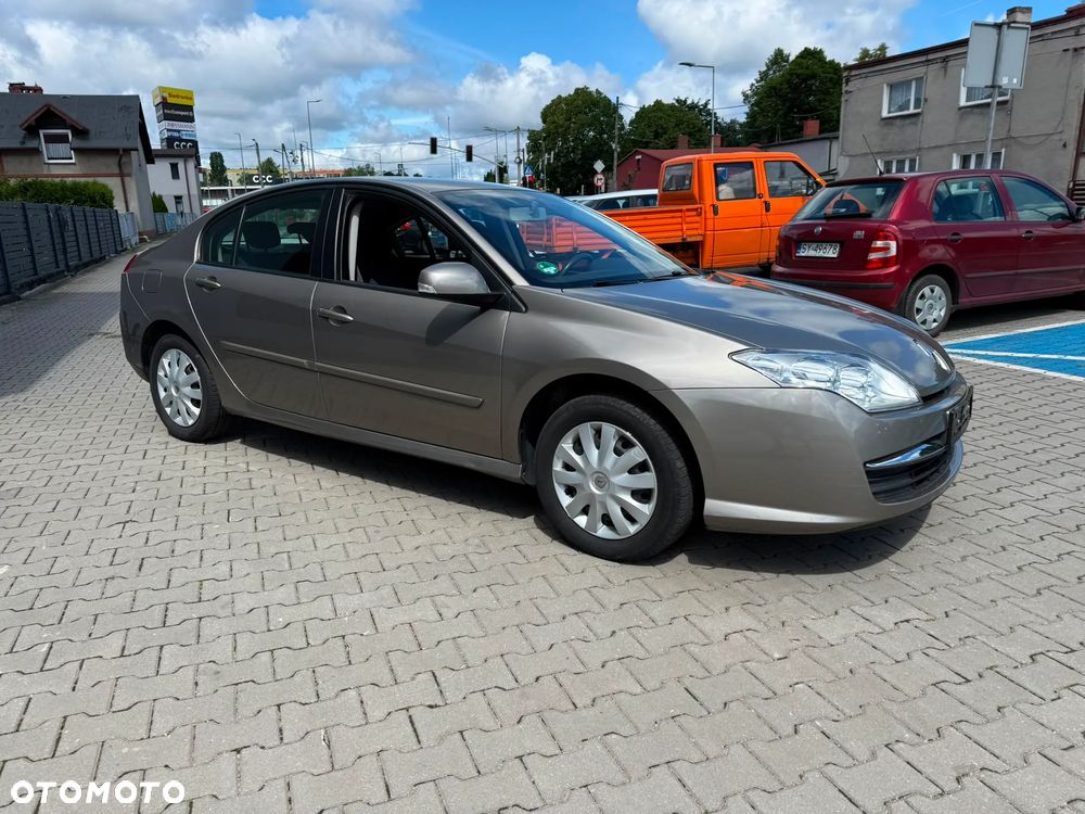 Renault Laguna 1.6 16V Emotion - 4