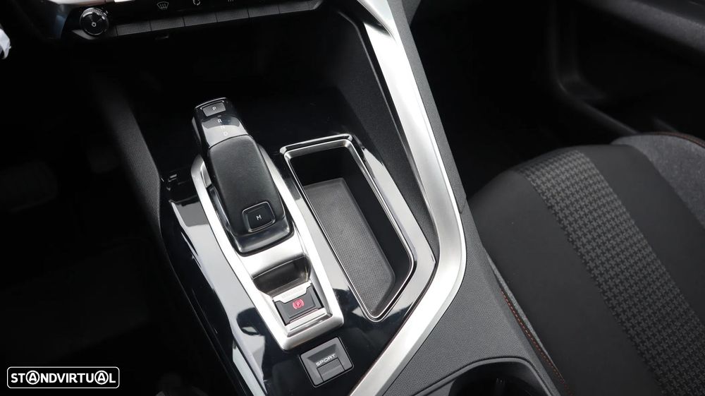 Peugeot 3008 1.6 BlueHDi Style EAT6 - 10