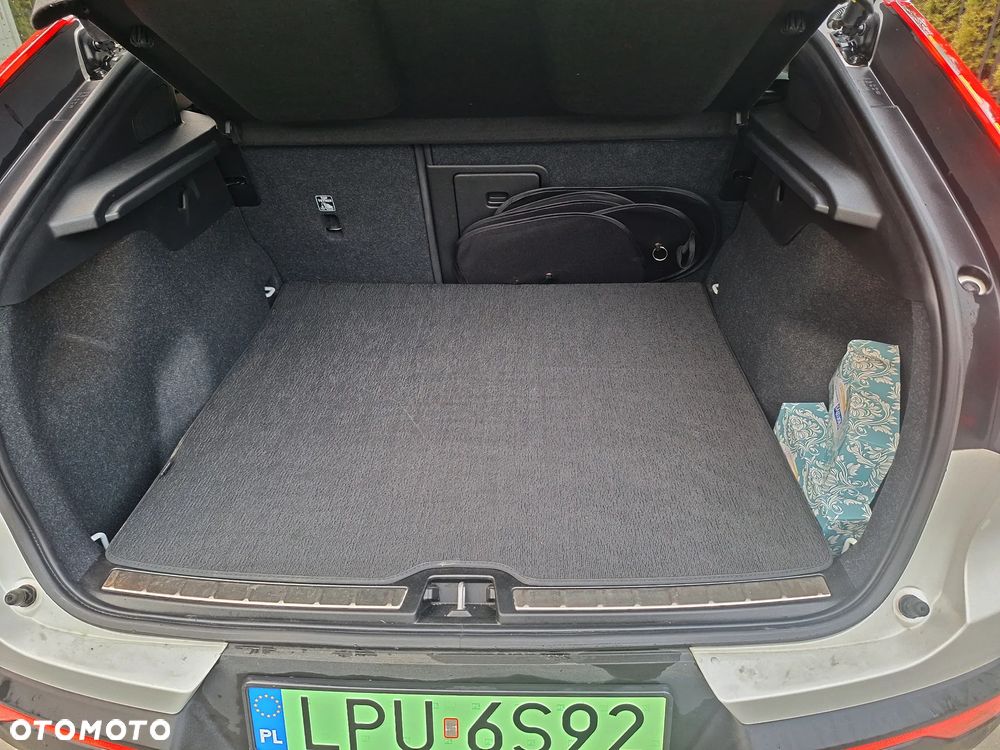 Volvo C40 Recharge 82 kWh Twin Motor Ultimate - 17