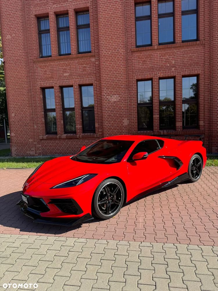 Chevrolet Corvette - 3