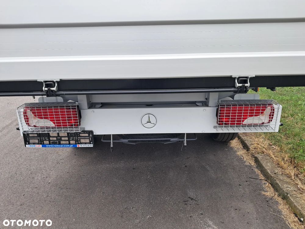 Mercedes-Benz Sprinter - 17
