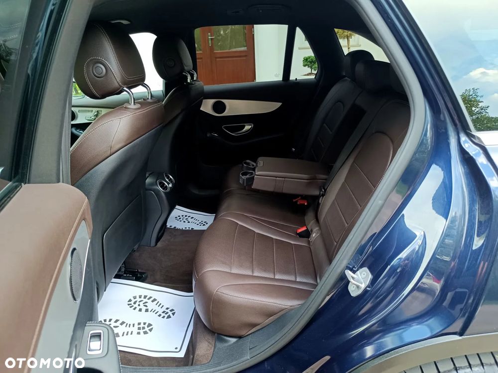 Mercedes-Benz GLC 350 e 4-Matic - 34