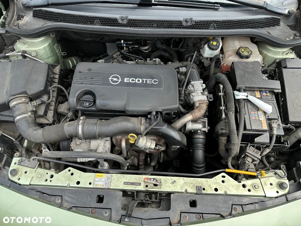 Opel Astra - 25