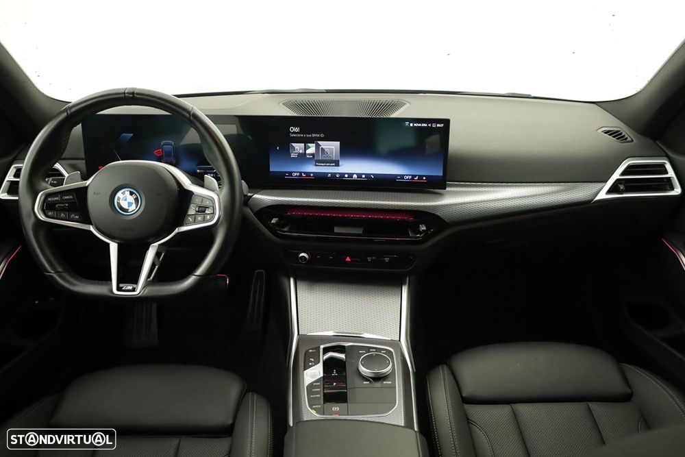 BMW 330 e Edição Desportiva M Auto - 9