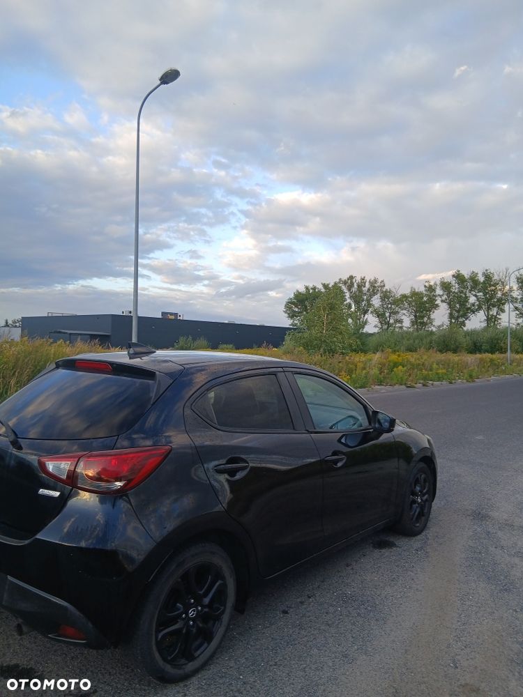 Mazda 2 - 3