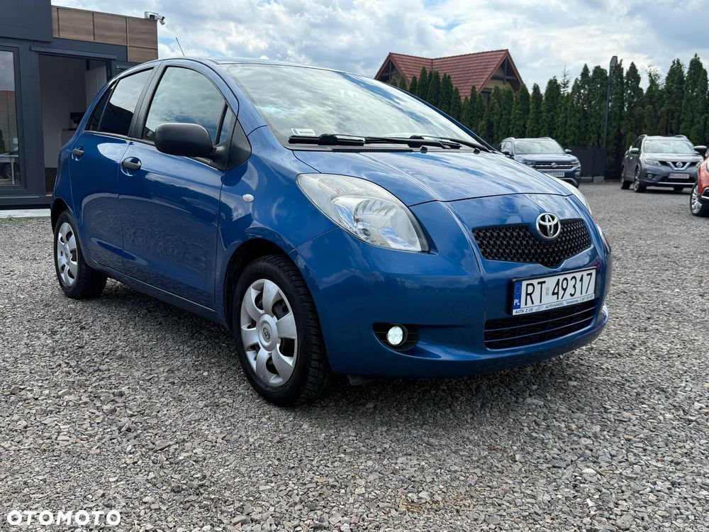 Toyota Yaris 1.3 Luna A/C - 13