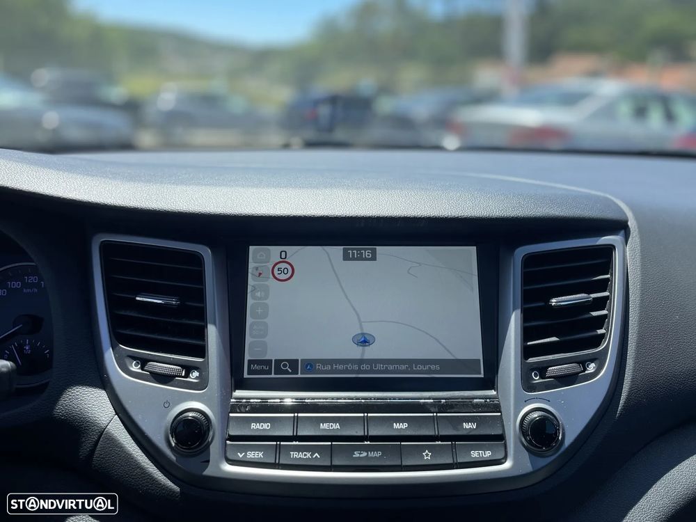 Hyundai Tucson 1.7 CRDi Executive - 18