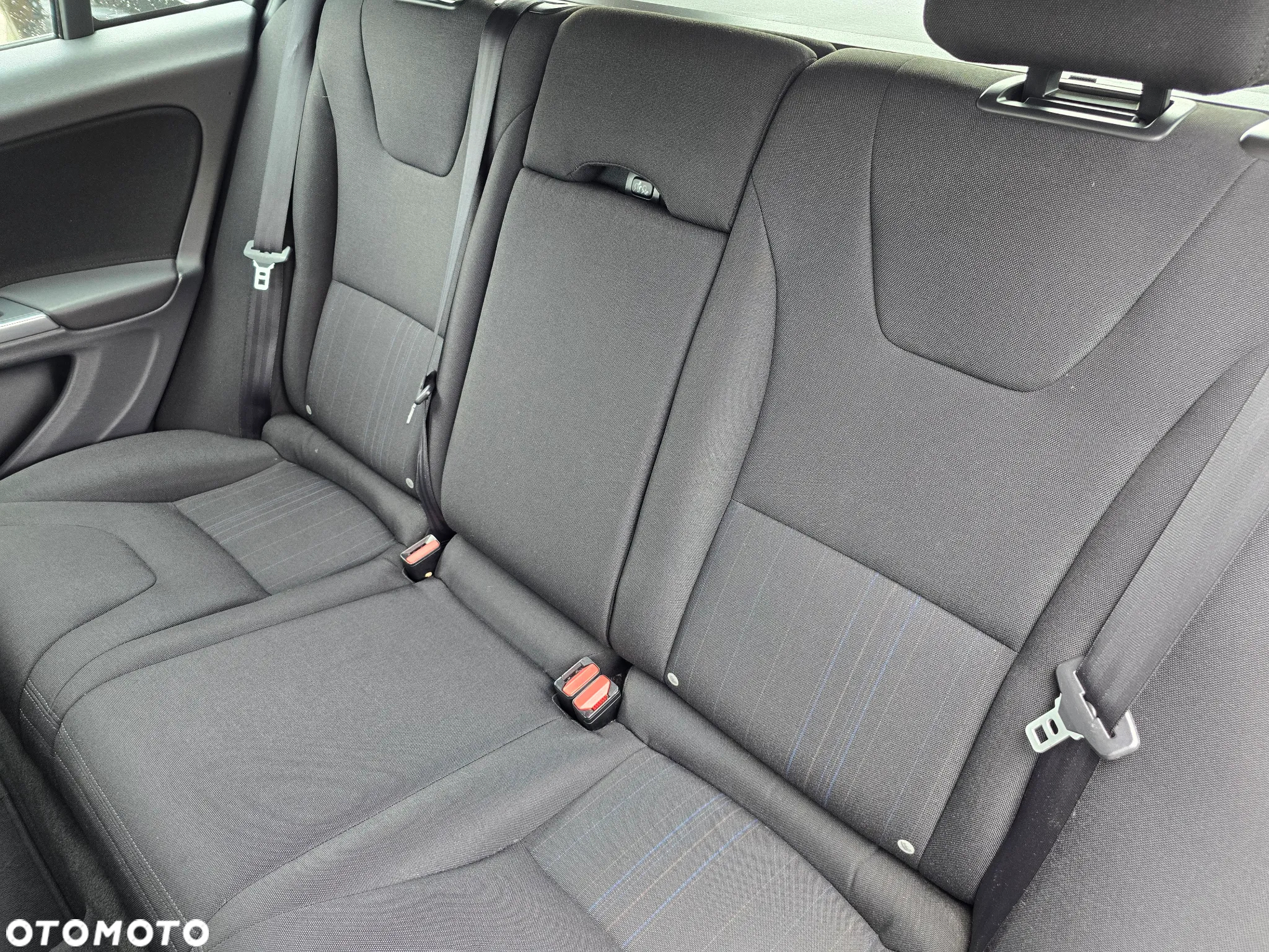 Volvo V60 - 13