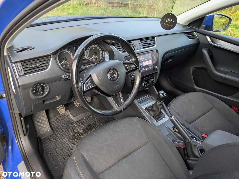 Skoda Octavia - 12
