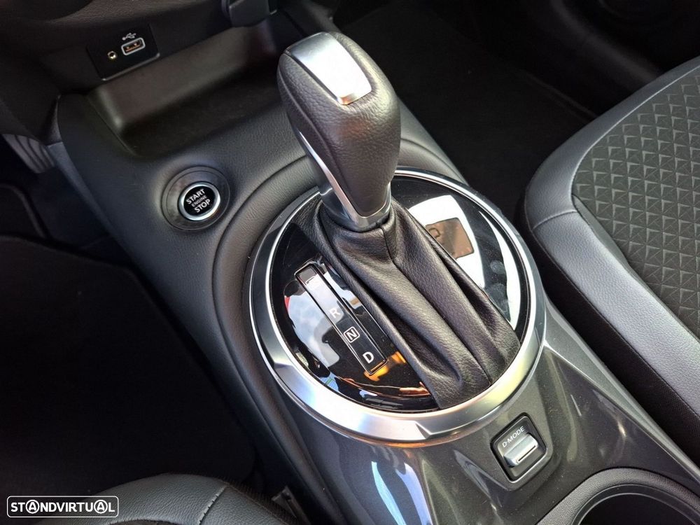 Nissan Juke 1.0 DIG-T N-Connecta DCT - 9