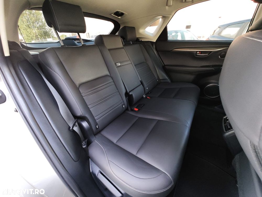 Lexus Seria NX 300h E-FOUR Executive-Line - 8