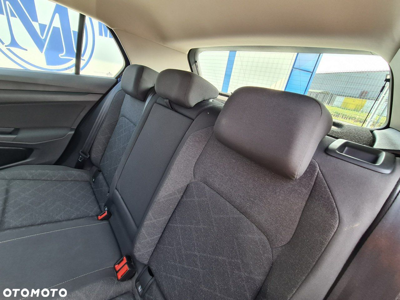 Volkswagen Golf - 23