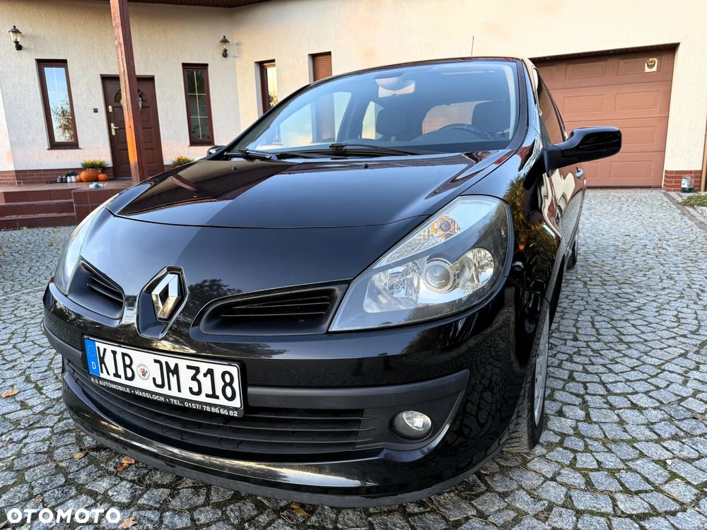 Renault Clio - 6