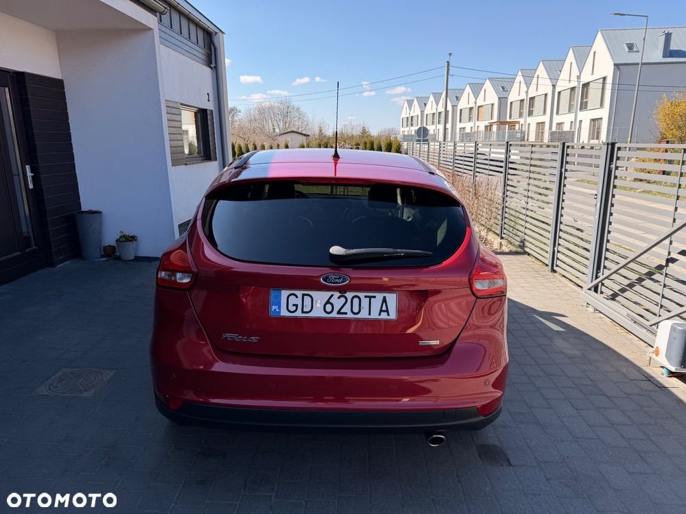 Ford Focus 1.5 EcoBoost Titanium ASS - 3