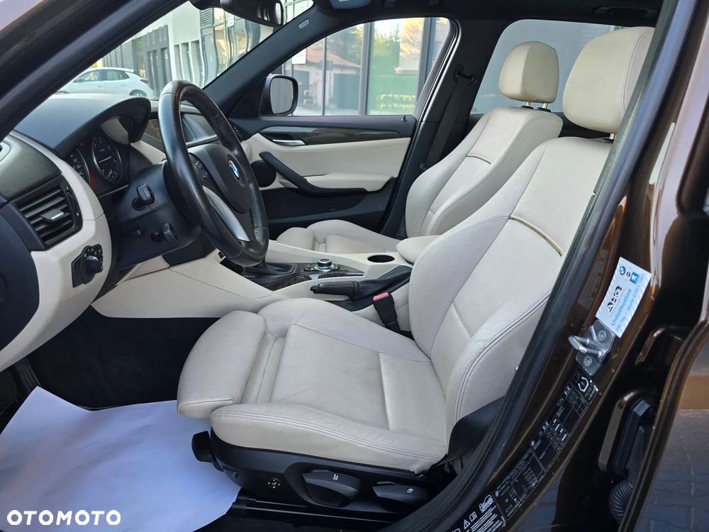 BMW X1 xDrive20d - 37