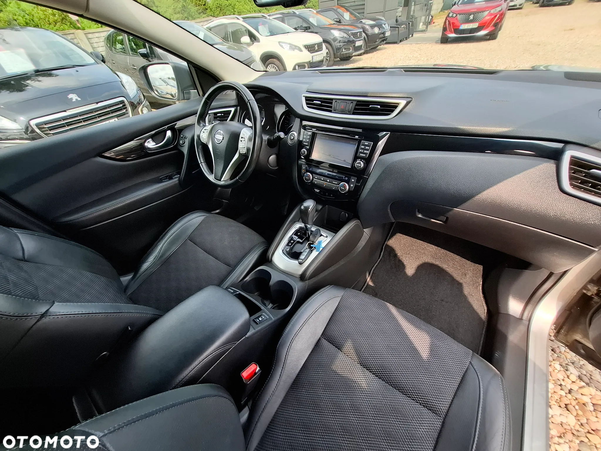 Nissan Qashqai 1.2 DIG-T Acenta Xtronic - 20