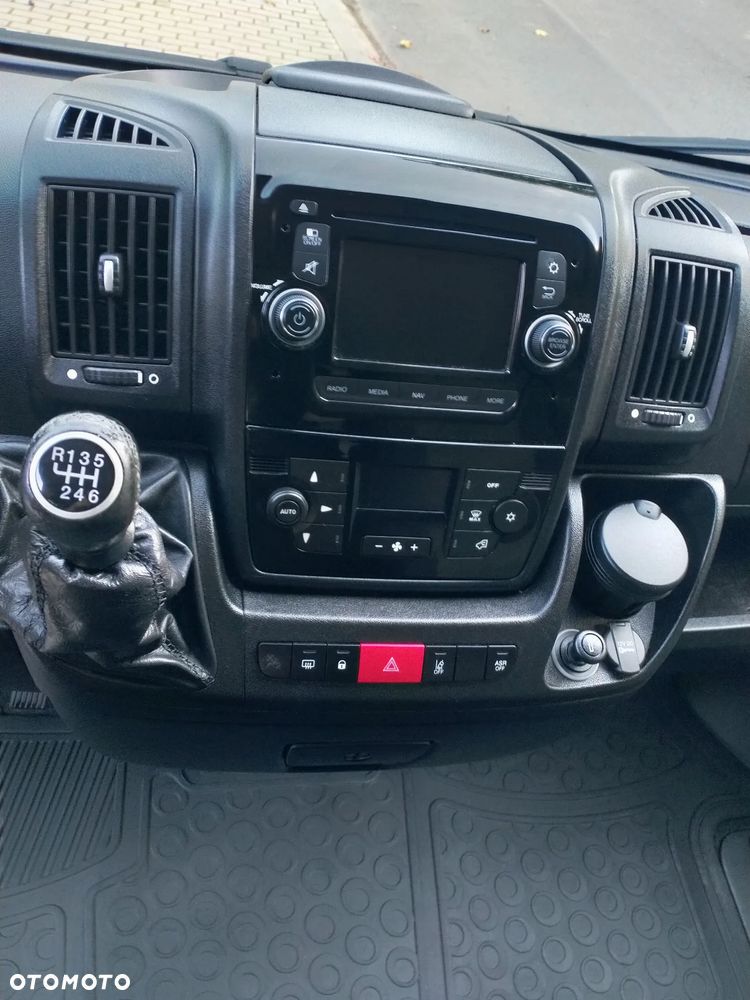 Citroën Jumper 30 L1H1 Shine - 32