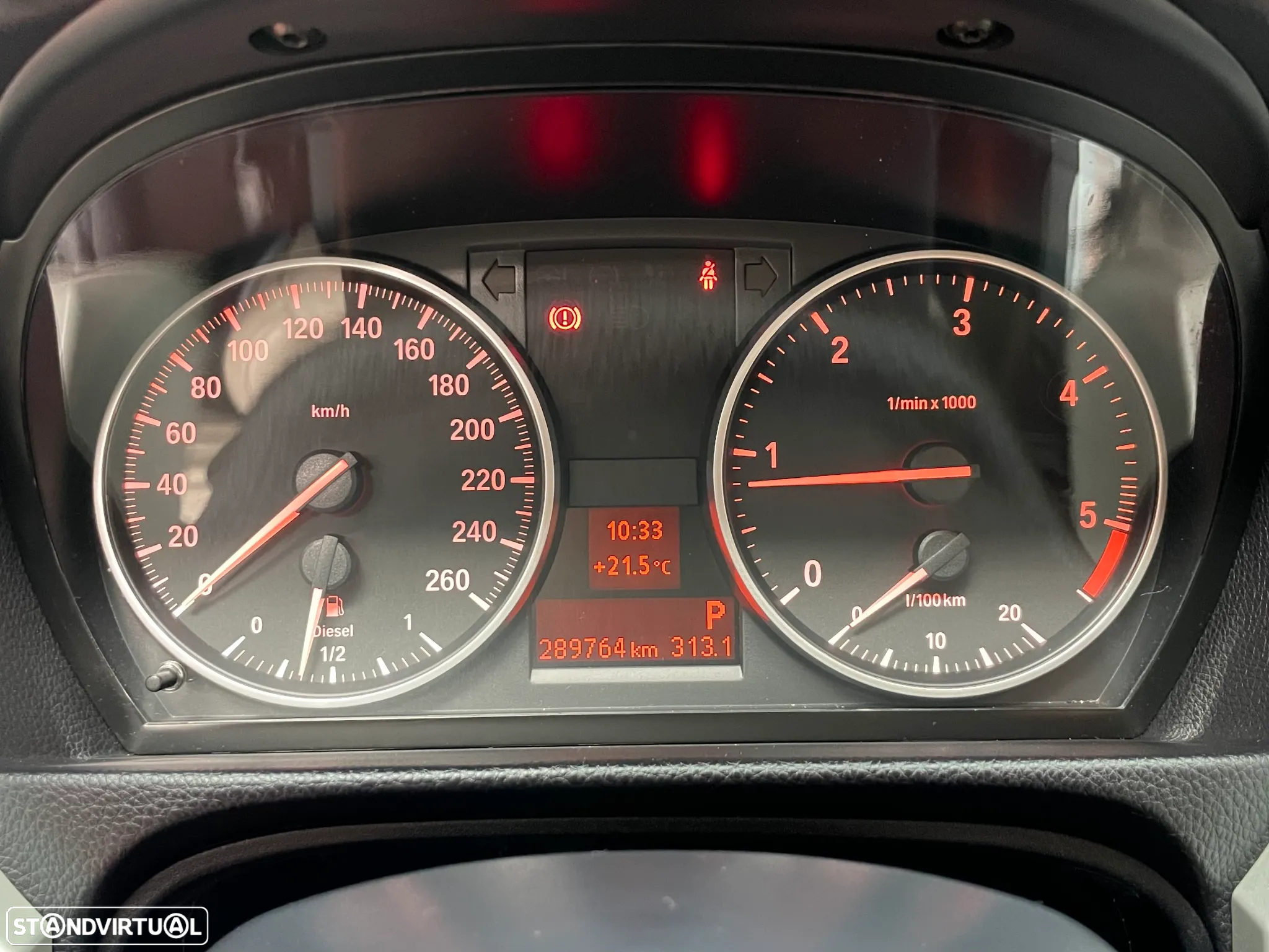 BMW 320 d Touring xDrive Navigation Auto - 19