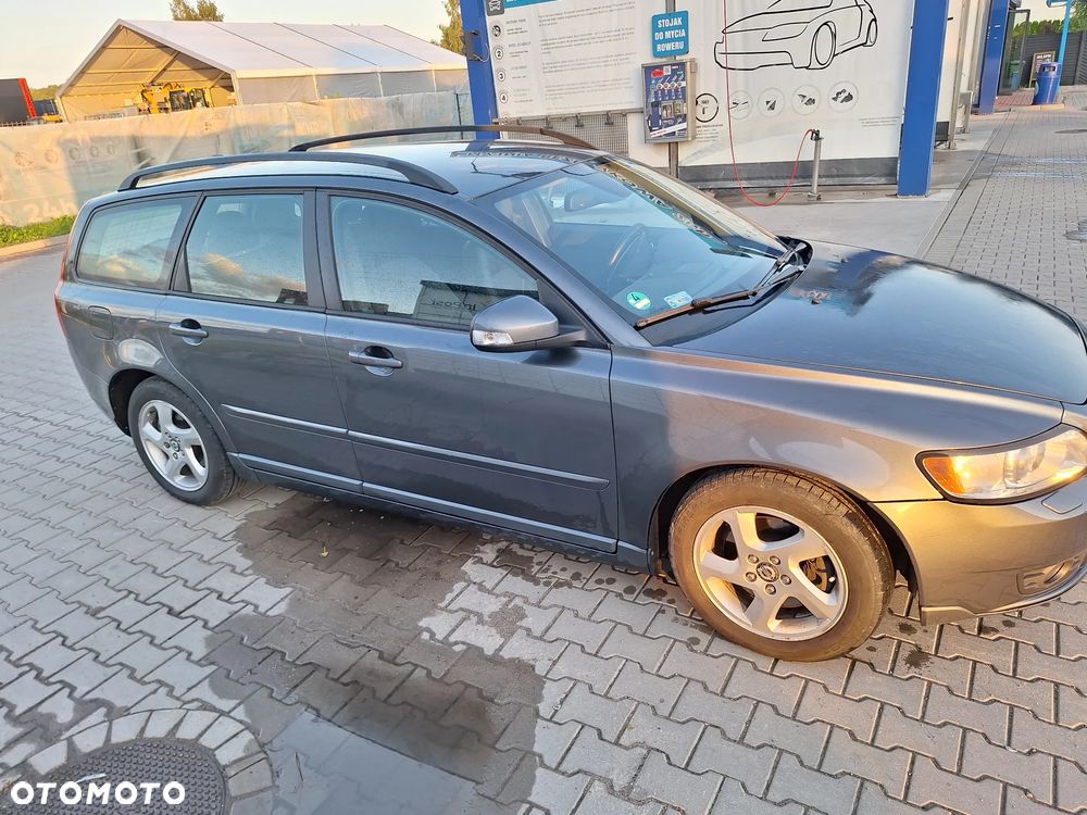 Volvo V50 D3 Momentum - 11