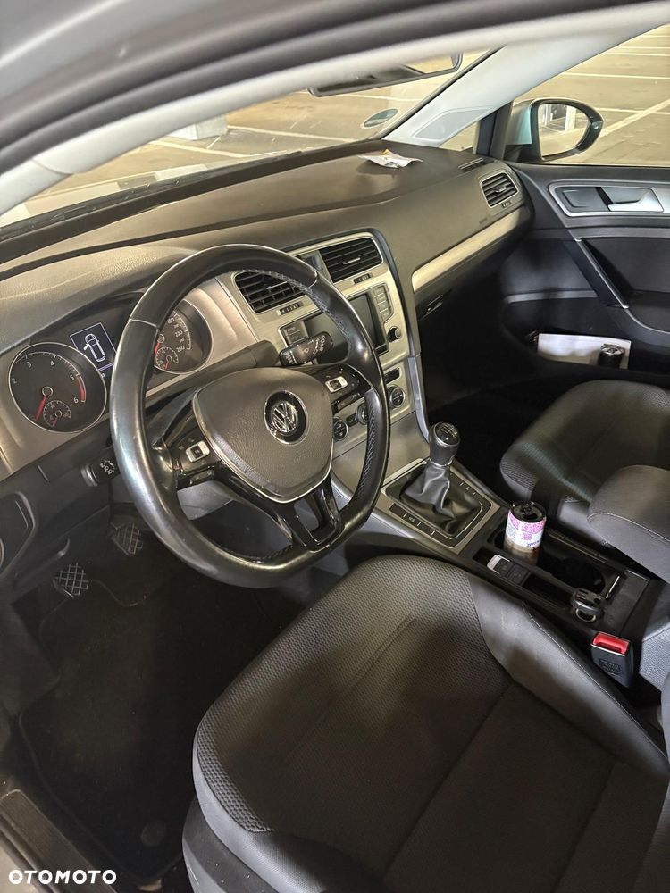 Volkswagen Golf 2.0 BlueTDI Comfortline - 8