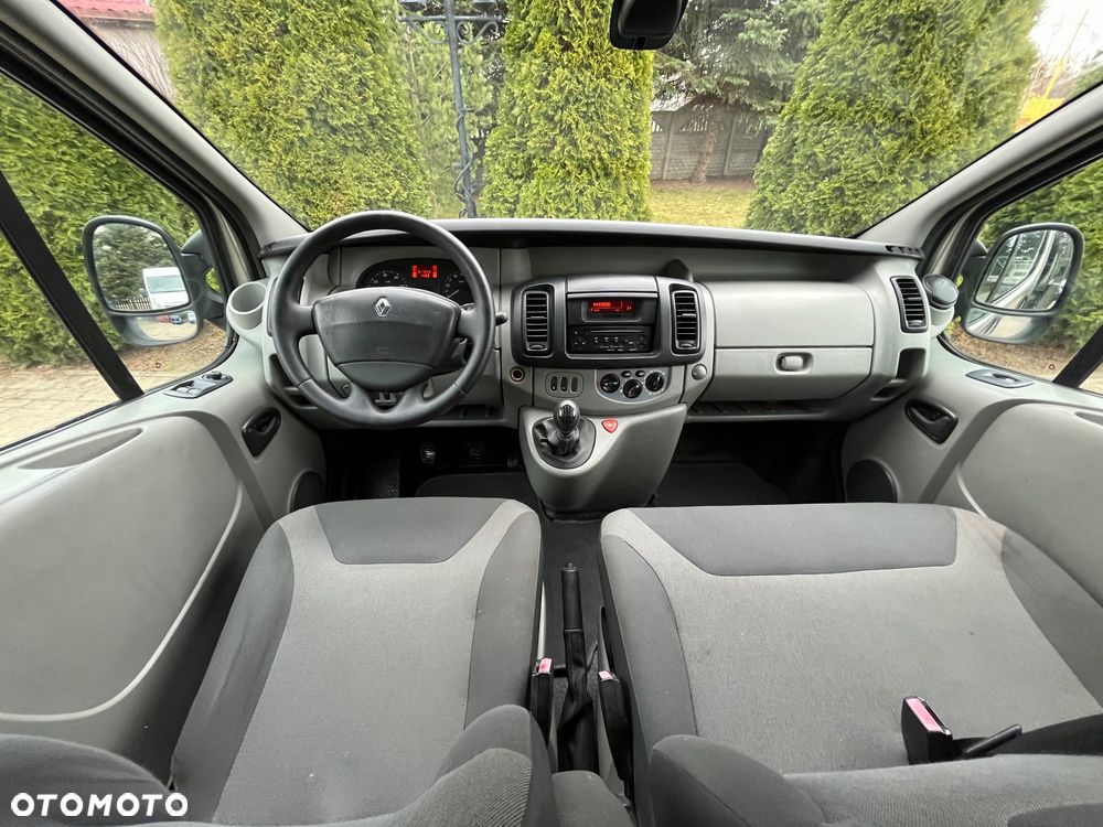 Renault Trafic - 7