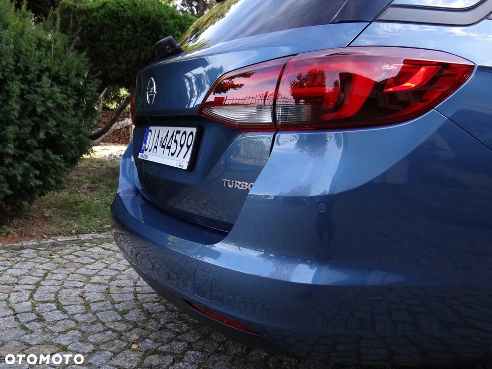 Opel Astra 1.4 Turbo Start/Stop Active - 28