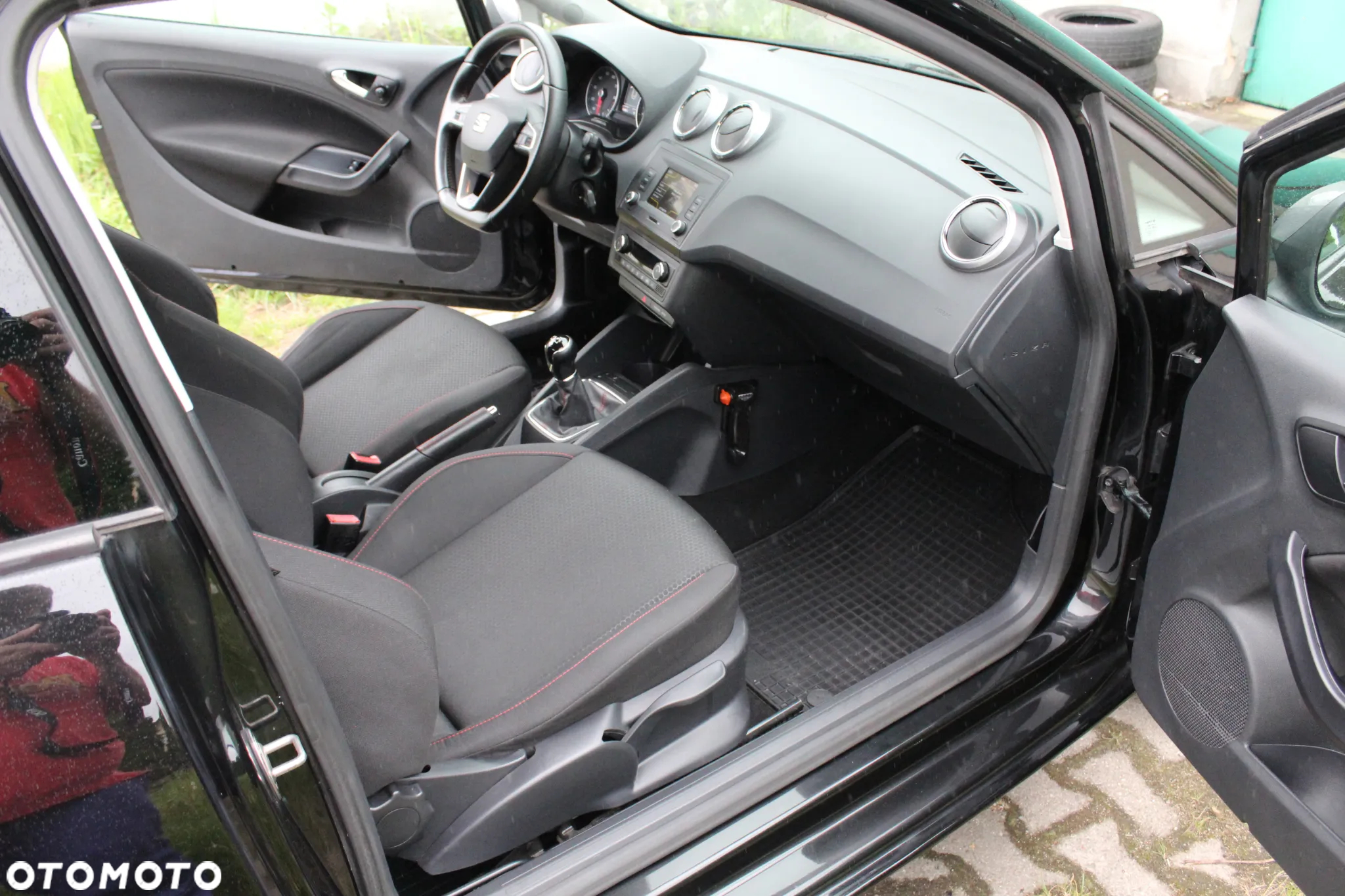 Seat Ibiza SC 1.2 TSI FR - 24