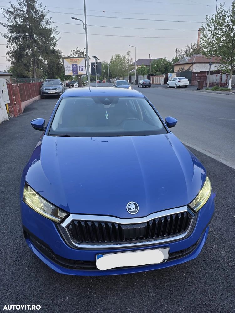 Skoda Octavia 2.0 TDI DSG Style - 28