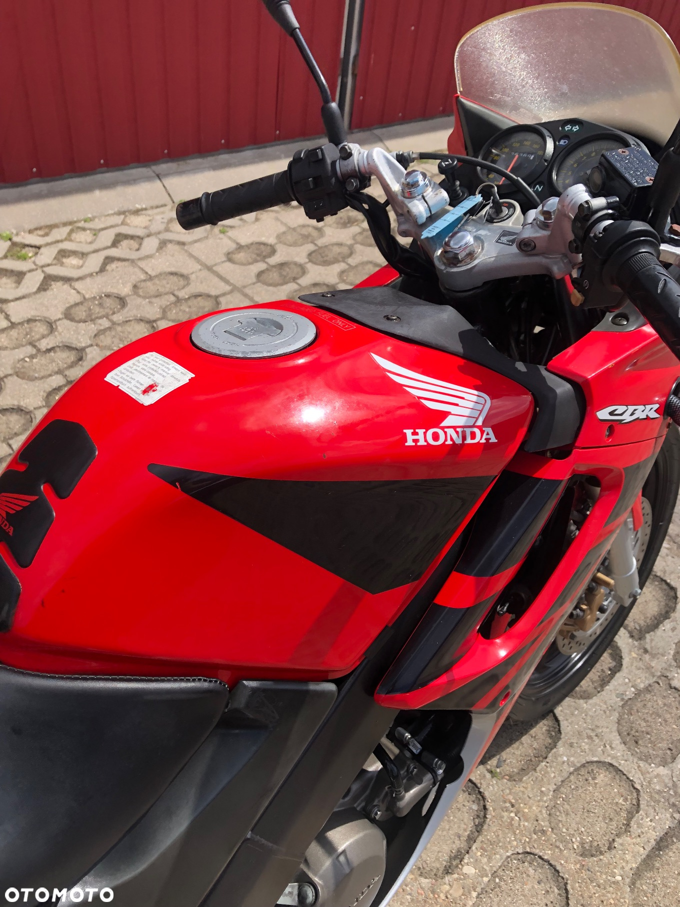 Honda CBR - 11