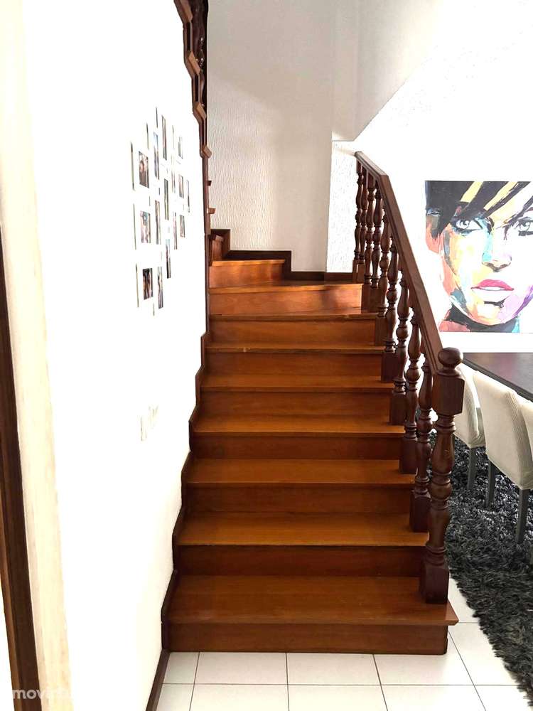 T2 com varanda, garagem e localização privilegiada - Grande imagem: 4/9