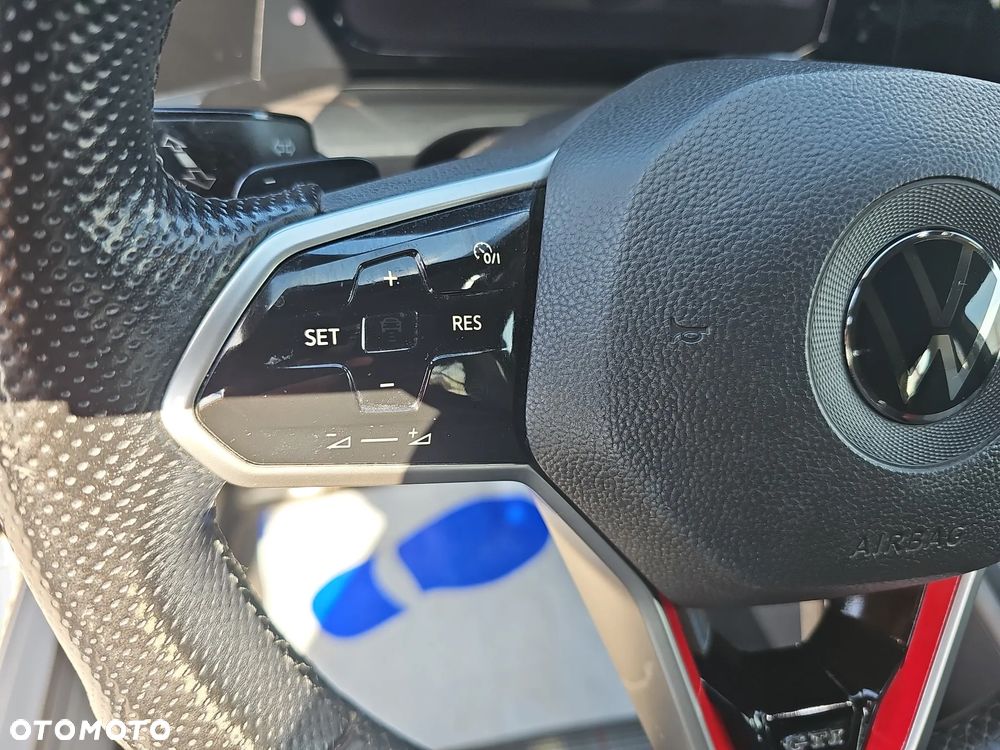 Volkswagen Golf 2.0 TSI GTI DSG - 17