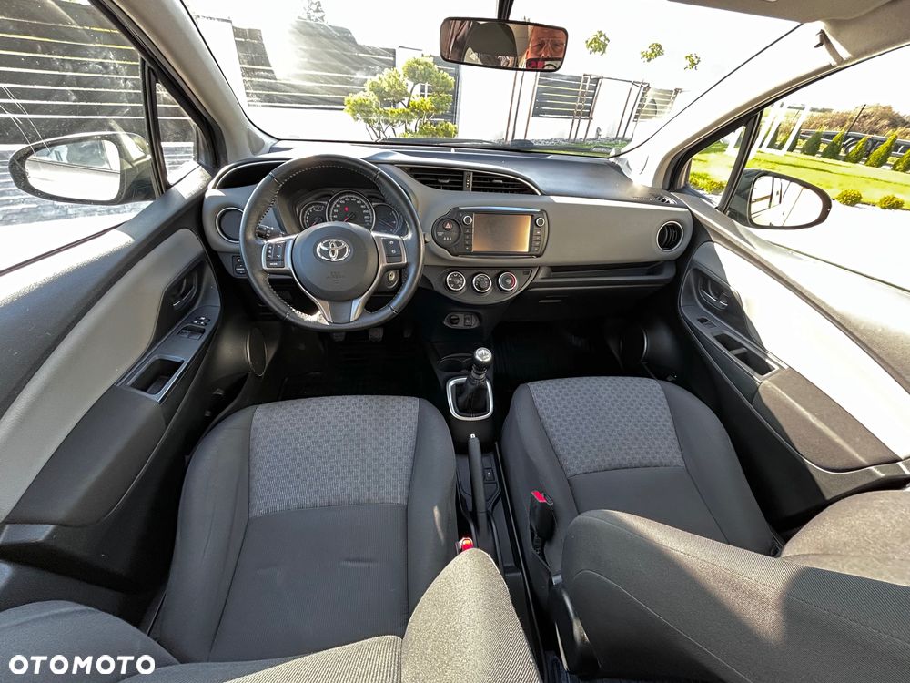 Toyota Yaris - 6