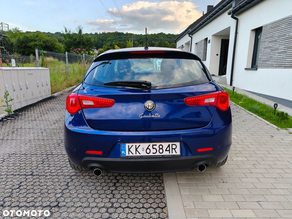 Alfa Romeo Giulietta 2.0 JTDM Exclusive TCT - 6