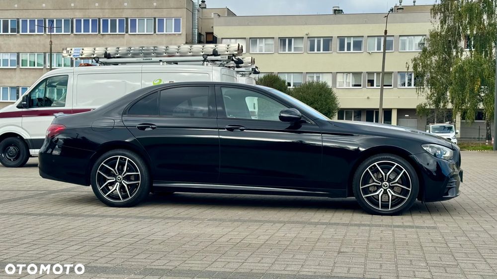 Mercedes-Benz Klasa E 220 d 4-Matic AMG - 3