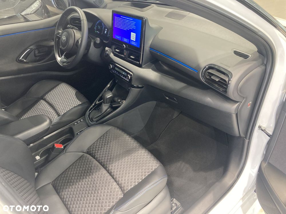 Toyota Yaris Hybrid 1.5 Premiere Edition - 9
